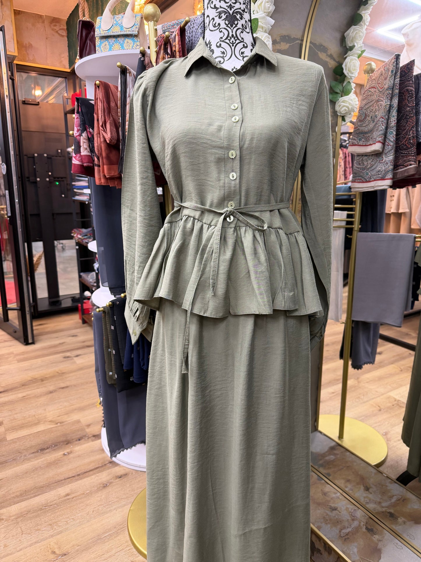 ensemble jupe et chemise Alhambra Couture