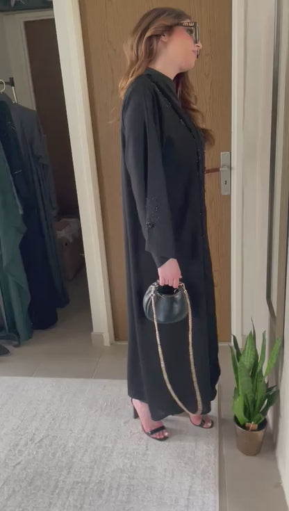 Abaya Anaya